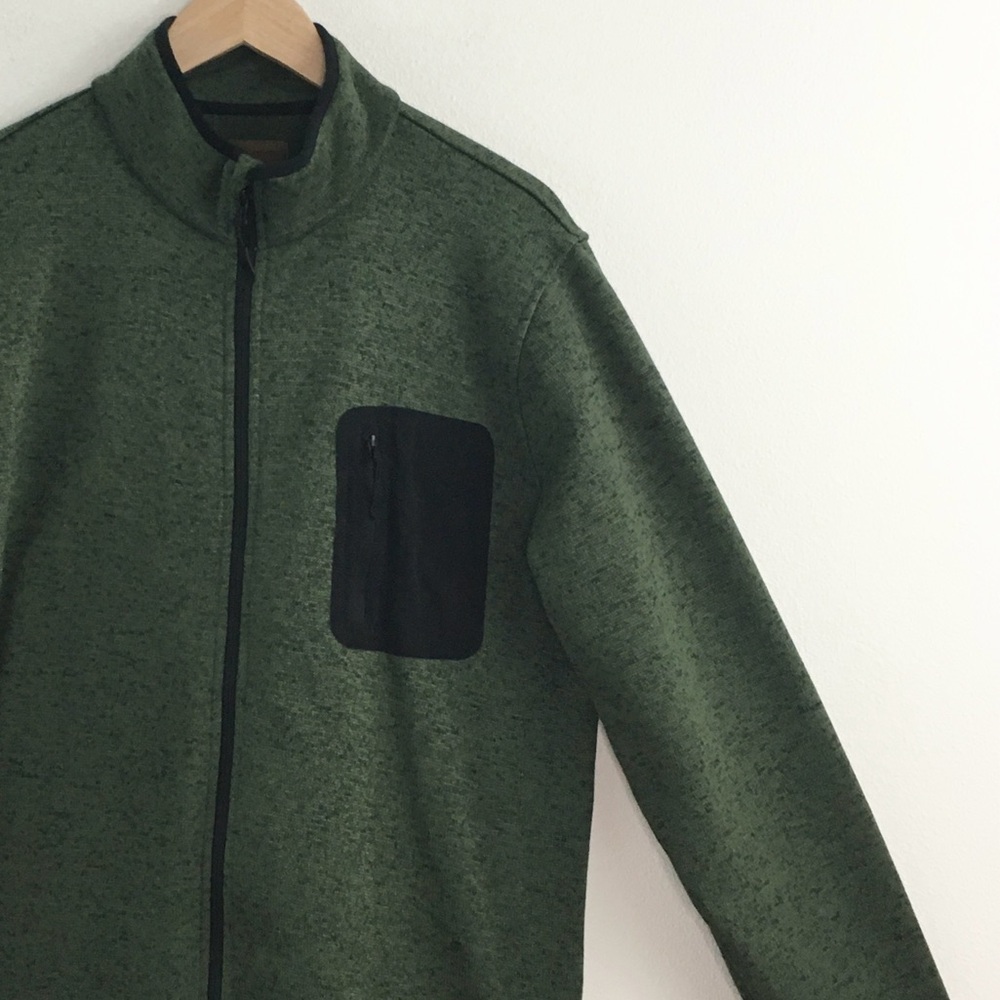 Forest Green Zip Up Sweater with Ribbed Cuffs